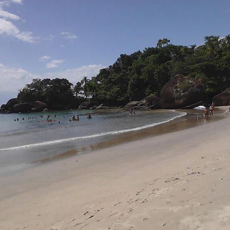 Casa Para Temporada, Centro De Ubatuba Villa Kültér fotó